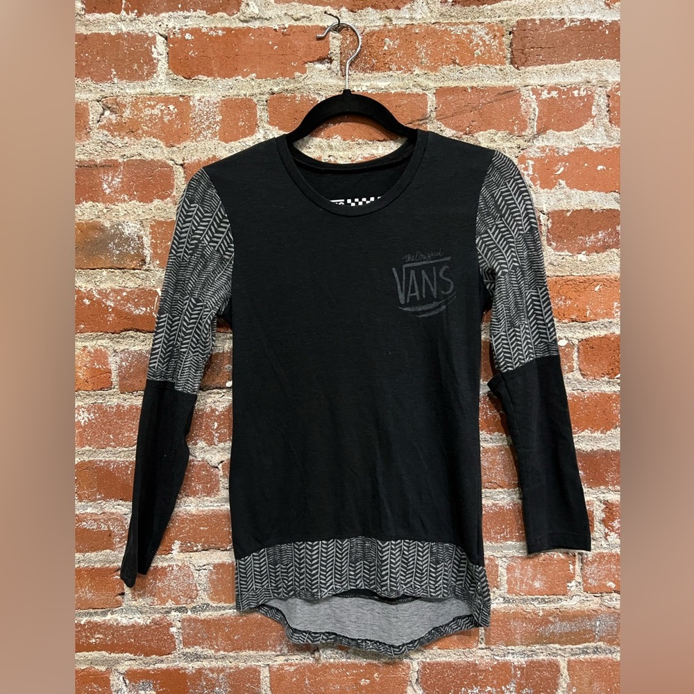 Vans Long Sleeve Woman’s Tee- Size XS